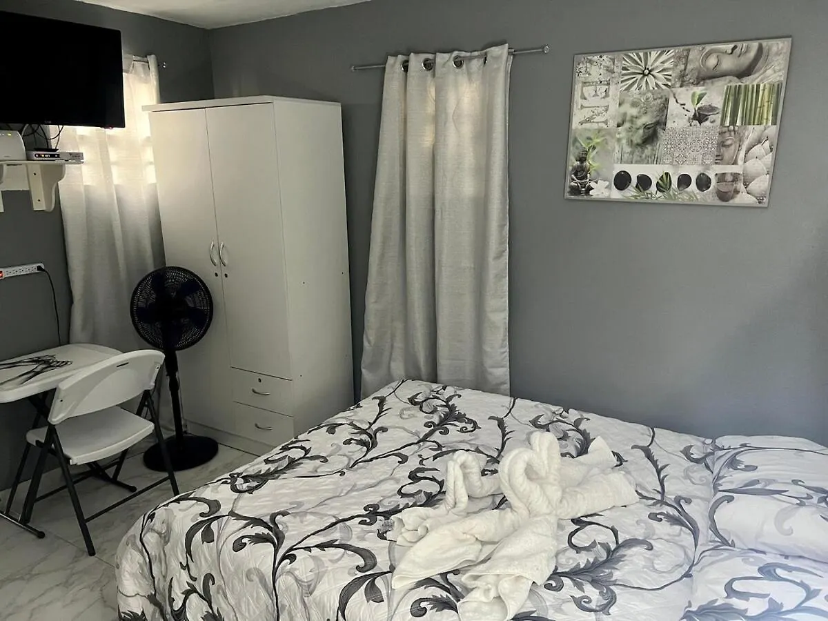 Amazing Modern Studio In Marigot Апартаменты